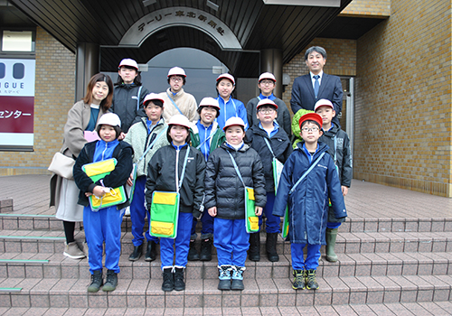 デーリー東北新聞社